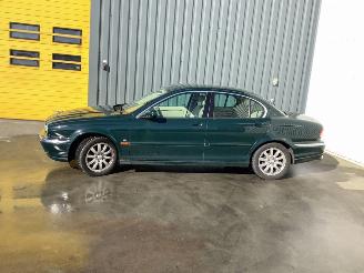 Unfallwagen Jaguar X-type 2.5 V6 2002/1