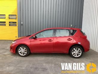 Dezmembrări autoturisme Toyota Auris  2015