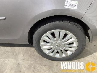 Renault Clio Clio III (BR/CR), Hatchback, 2005 / 2014 1.2 16V TCe 100 picture 5