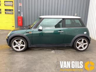 Vrakbiler auto Mini Mini Mini (R50/53), Hatchback, 2001 / 2007 1.6 16V One 2004/3