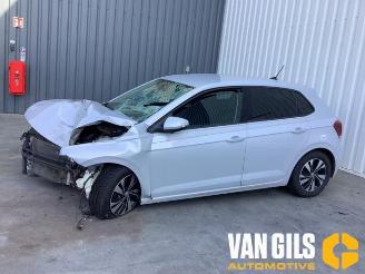 Vrakbiler auto Volkswagen Polo Polo VI (AW1), Hatchback 5-drs, 2017 1.0 TSI 12V 2017/12