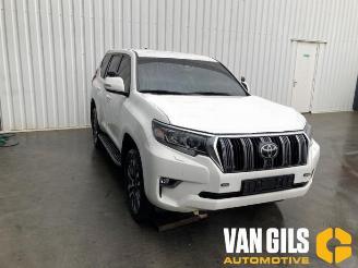 Vrakbiler auto Toyota Landcruiser Land Cruiser (J15), Terreinwagen, 2009 2.8 D-4D 16V 2023/8