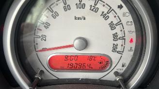 Opel Agila  picture 11