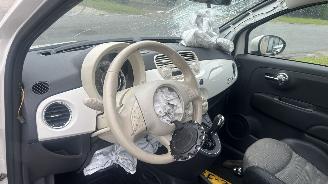 Fiat 500C 0-9 TwinAir Lounge picture 10