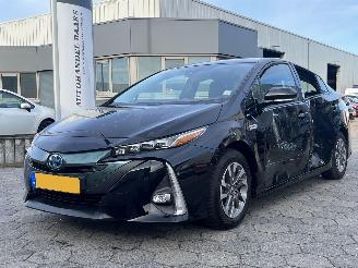 Toyota Prius 1.8 Plug-in Executive picture 3