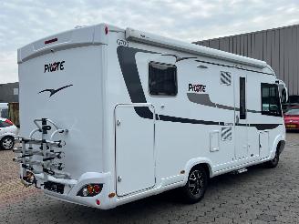 dommages  camping cars Pilote  2.3 130 PK Queensbed G700C Essentiel 96KW 2019/1