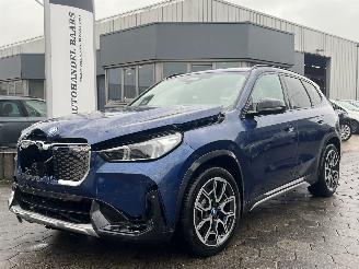Schadeauto BMW iX1 xDrive30 306PK Launch Edition 67 kWh 2024/1