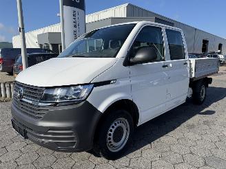 krockskadad bil bedrijf Volkswagen Transporter  2021/1