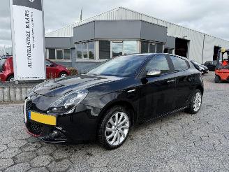 Unfallwagen Alfa Romeo Giulietta 1.6 JTD AUTOMAAT 120PK 2017/6