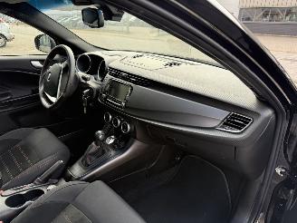 Alfa Romeo Giulietta 1.6 JTD AUTOMAAT 120PK picture 14