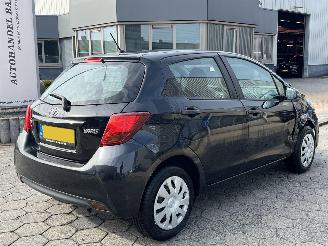 skadebil auto Toyota Yaris 1.0 VVT-i Style 2016/5