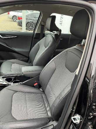 Kia Niro 1.6 GDi PHEV DynamicLine picture 11