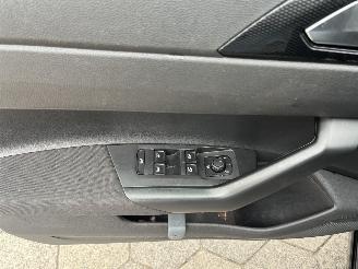 Volkswagen Polo 1.0 TSI Life picture 14
