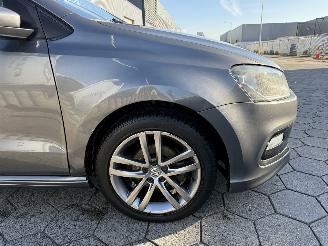 Volkswagen Polo 1.2 TSI R-Line Highline picture 4