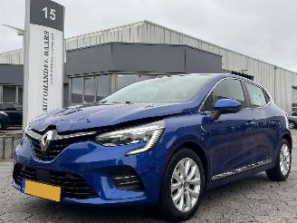 uszkodzony samochody osobowe Renault Clio 1.0 TCe Intens 2020/5