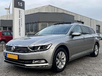 Avarii autoturisme Volkswagen Passat Variant 1.6 TDI Business Edition AUTOMAAT 2015/11