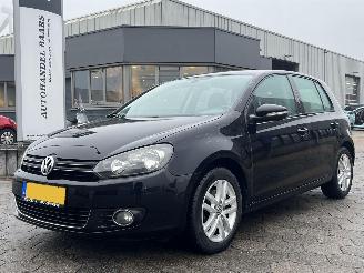 Schadeauto Volkswagen Golf 1.4 TSI Highline AUTOMAAT 2009/11