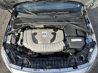 Volvo V-60 2.4 D6 AWD Plug-In Hybrid Summum picture 7