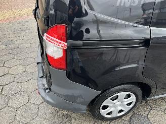 Ford Transit Courier Van 1.5 TDCI Trend Duratorq S&S picture 10