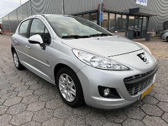 Vaurioauto  passenger cars Peugeot 207 1.4 VTi Urban Move 2012/3