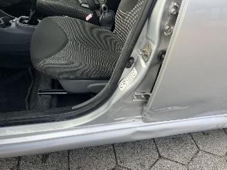 Toyota Aygo 1.0-12V Comfort picture 10