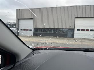 Renault Clio 1.2 TCe Intens picture 23