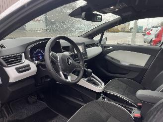 Renault Clio 1.0 TCe Initiale Paris AUTOMAAT picture 19