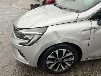Renault Clio 1.0 TCe Initiale Paris AUTOMAAT picture 11