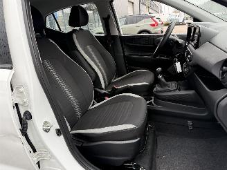 Hyundai I-10 1.0 Comfort Smart picture 17