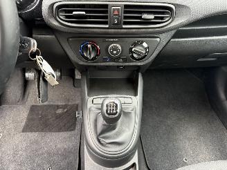 Hyundai I-10 1.0 Comfort Smart picture 22