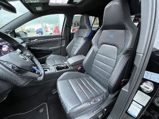 Volkswagen Golf 2.0 TSI R 4Motion 320 PK PANO AUTOMAAT picture 16