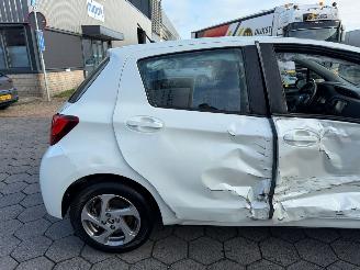 Toyota Yaris 1.5 Hybrid Lease picture 8