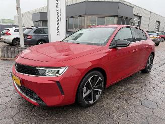 uszkodzony samochody osobowe Opel Astra 1.2 Elegance 2023/3