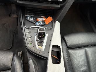 BMW 3-serie 320i xDrive High Executive picture 18