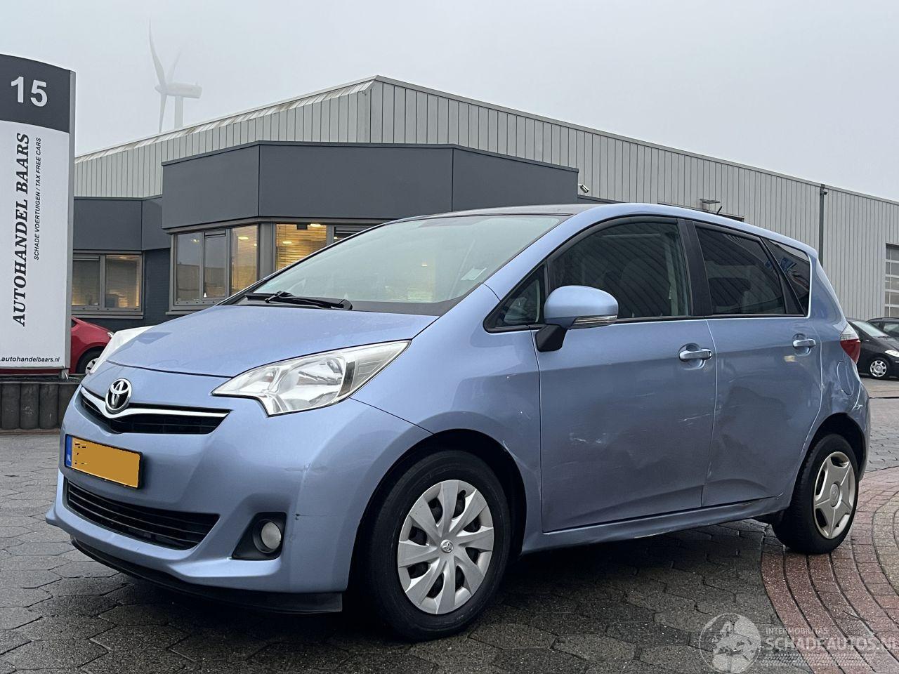 Toyota Verso S 1.3 VVT-i Aspiration