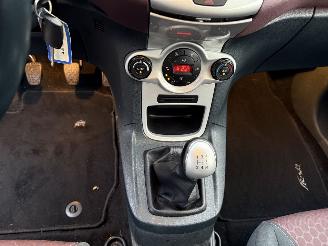 Ford Fiesta 1.25 Titanium picture 20