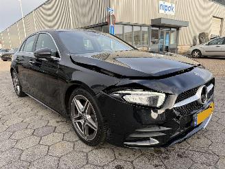 Mercedes A-klasse A-klasse 180 Premium Plus picture 3