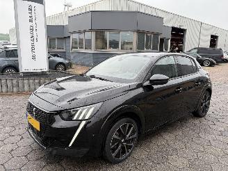 skadebil auto Peugeot e-208 EV GT 350 50 kWh 2023/6