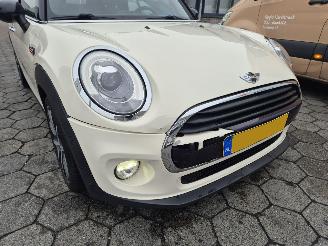 Mini Cooper 1.5 Cabrio AUTOM 100KW Cooper Chili picture 12