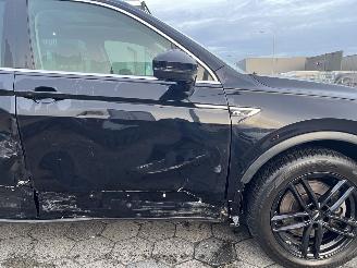 Volkswagen Tiguan 2.0 TSI 4Motion Highline Business R picture 10