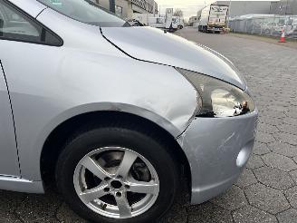 Mitsubishi Grandis 2.4-16V Intense 6p. picture 8