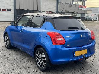 Suzuki Swift 1.2 Style Smart Hybrid picture 6