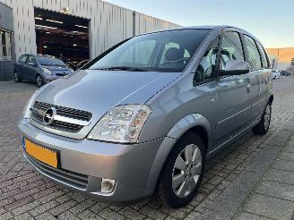 Vaurioauto  passenger cars Opel Meriva 1.6-16V Cosmo AUTOMAAT 2005/10