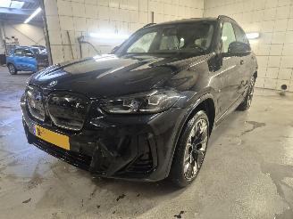 uszkodzony samochody osobowe BMW iX3 M sport High Executive 80 kWh 2022/12