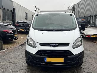 Ford Transit Custom 270 2.0 TDCI L1H2 Ambiente picture 3