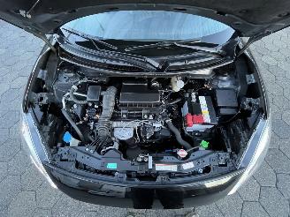 Suzuki Swift 1.2 Select Smart Hybrid picture 7