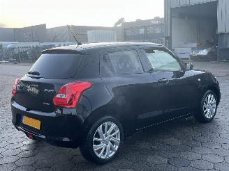 Suzuki Swift 1.2 Select Smart Hybrid picture 4