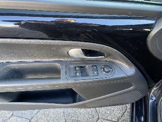 Volkswagen Up! 1.0 BMT move up! picture 14