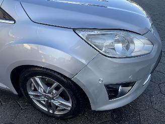Ford C-Max 1.6 EcoBoost Titanium picture 11