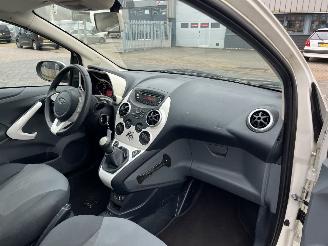 Ford Ka 1.2 Titanium picture 11